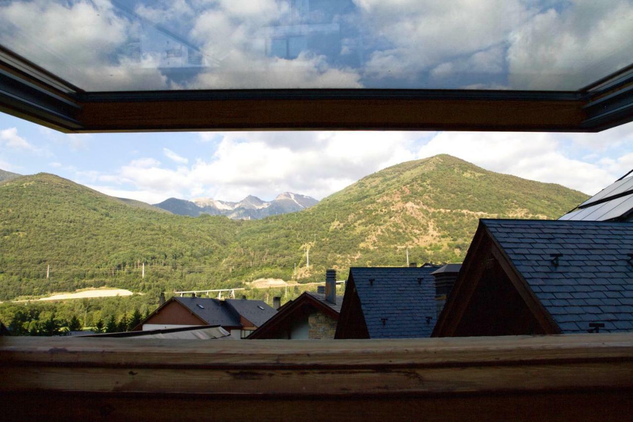 Cau D Aneu Duplex En El Centro D Esterri D Aneu Esterri d'Àneu Exteriör bild