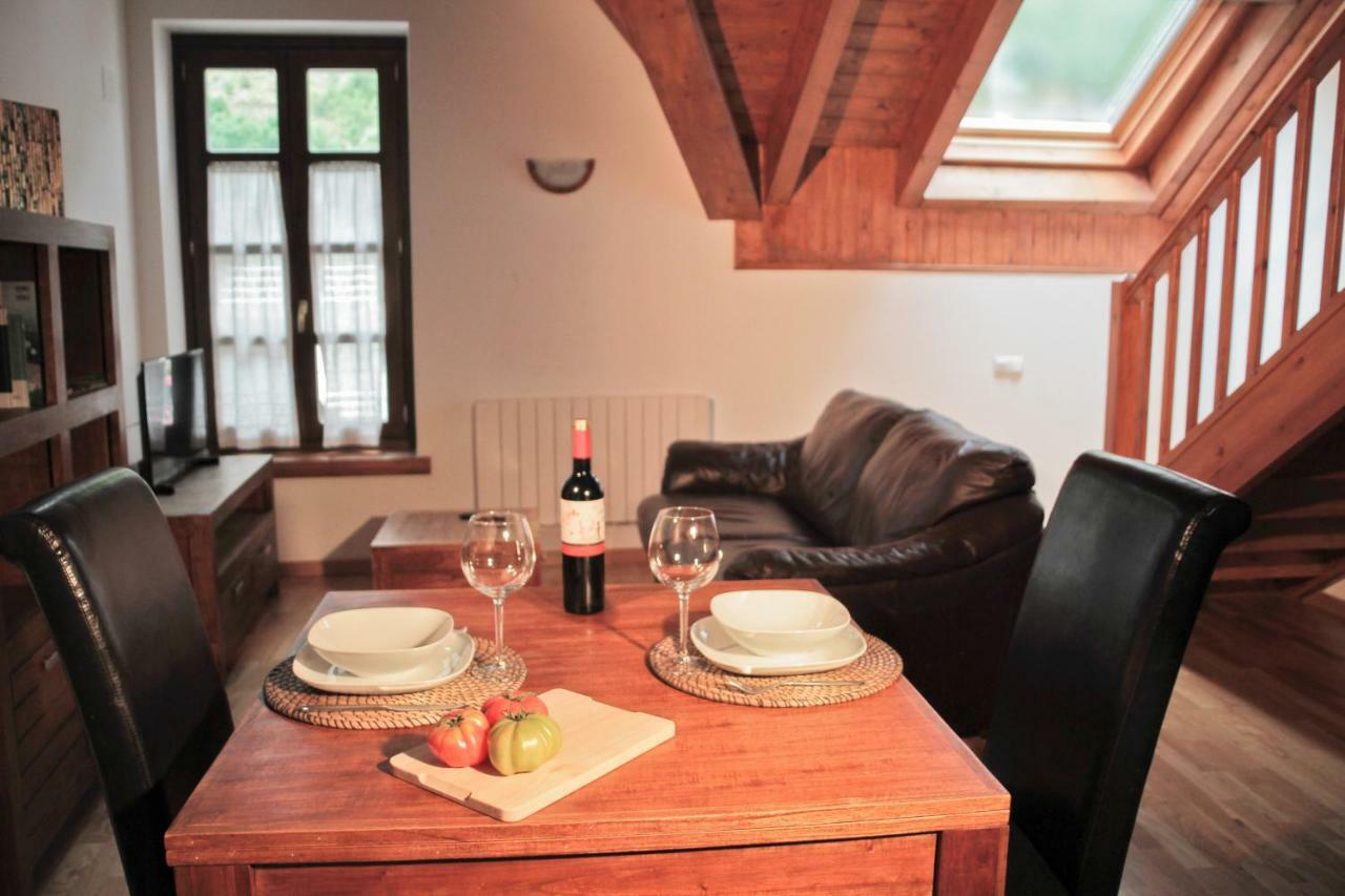 Cau D Aneu Duplex En El Centro D Esterri D Aneu Esterri d'Àneu Exteriör bild