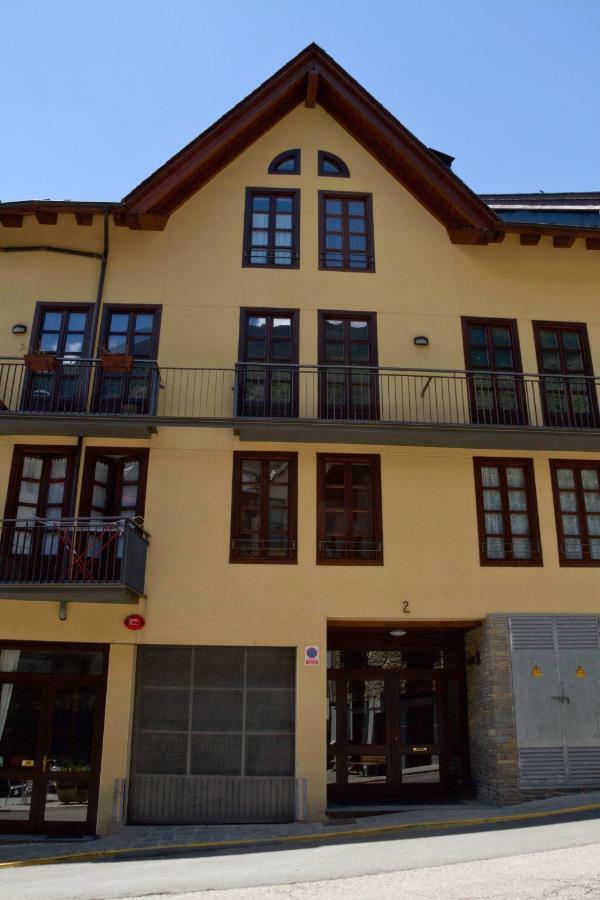 Cau D Aneu Duplex En El Centro D Esterri D Aneu Esterri d'Àneu Exteriör bild